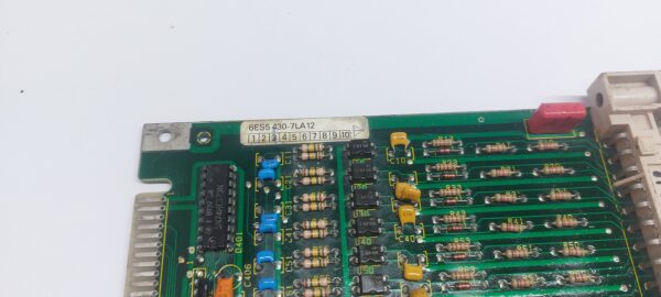 SIEMENS 6ES5 430-7LA12 DIGITAL INPUT MODULE - Image 6