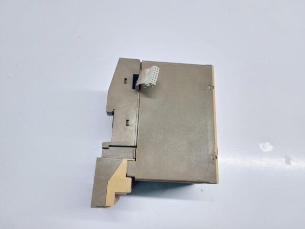 SIEMENS 6ES5 431-8MA11 DIGITAL INPUT MODULE