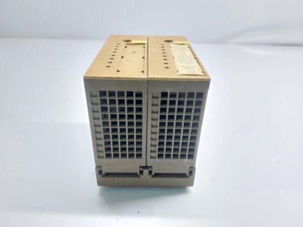 SIEMENS 6ES5 431-8MA11 DIGITAL I/O MODULE