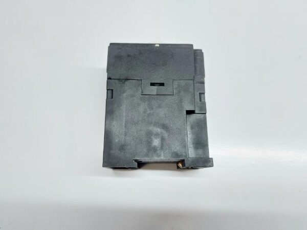 SIEMENS 7PU 2040-3BN22 TIME RELAY