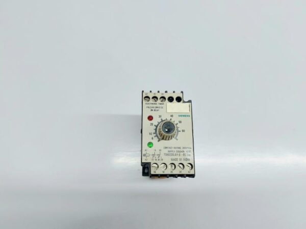 SIEMENS 7PU2240-2BN32-0Z ON DELAY ELECTRONIC TIMER 6-60 SEC