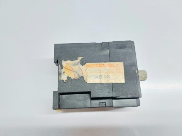 SIEMENS 7PU2240-2BN32-0Z ON DELAY ELECTRONIC TIMER 6-60 SEC