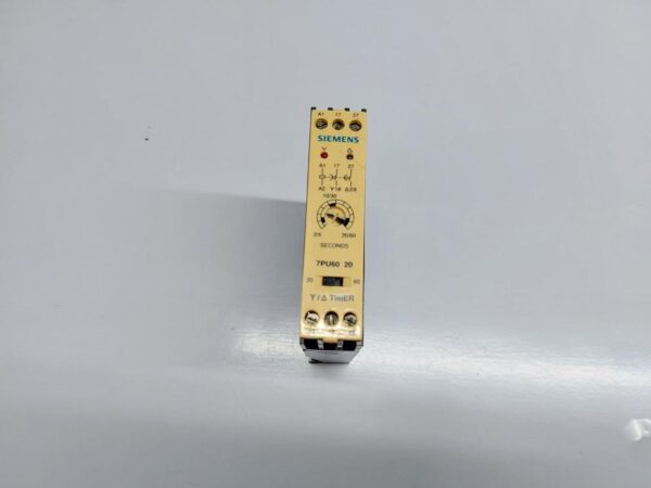 SIEMENS 7PU60 20-3NN2 TIME DELAY RELAY