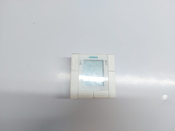 SIEMENS RDF310.2/MM AIR CONDITIONING TEMPERATURE CONTROLLER