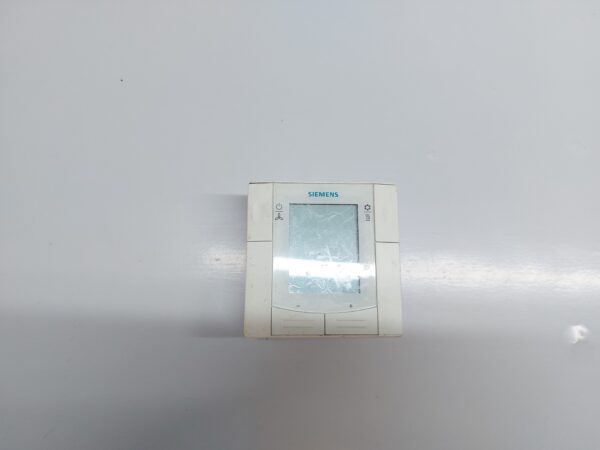 SIEMENS RDF310.2/MM AIR CONDITIONING TEMPERATURE CONTROLLER - Image 2