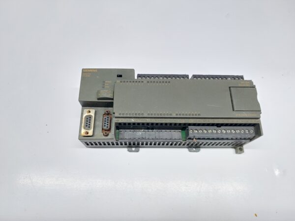 SIEMENS S7-200 6ES7 216-2AD23-0XB0 COMPACT CPU 226