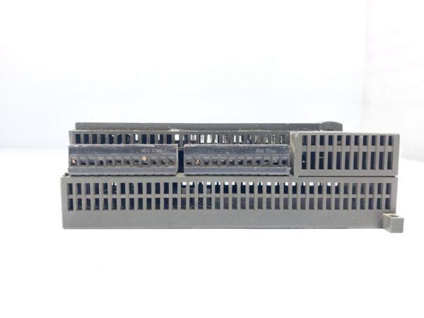 SIEMENS S7-200 6ES7 216-2AD23-0XB0 COMPACT CPU 226