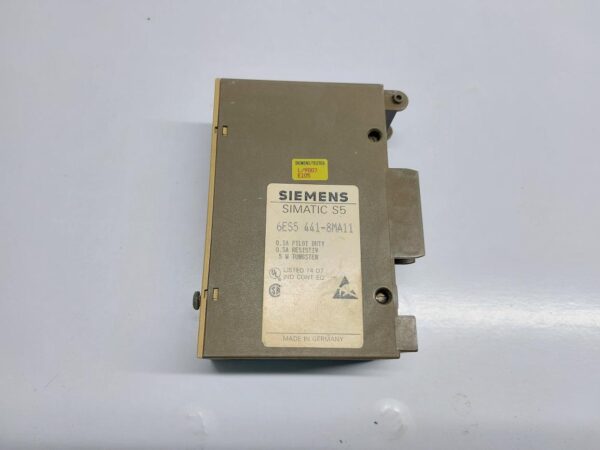 SIEMENS SIMATIC S5 6ES5 441-8MA11 DIGITAL OUTPUT MODULE