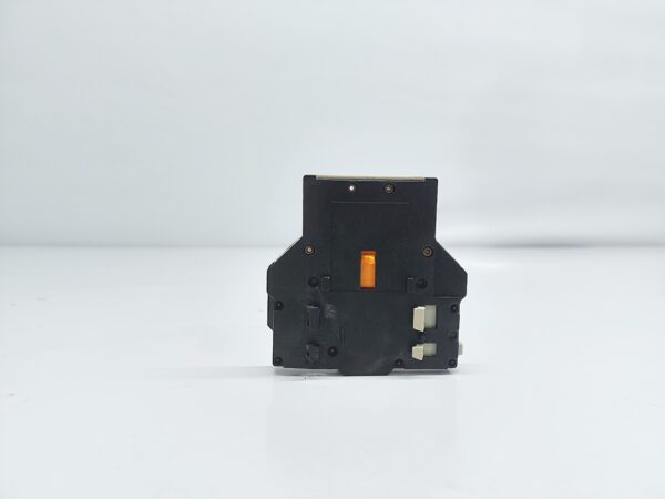 TELEMECANIQUE LA8 DN11 CONTACT BLOCK