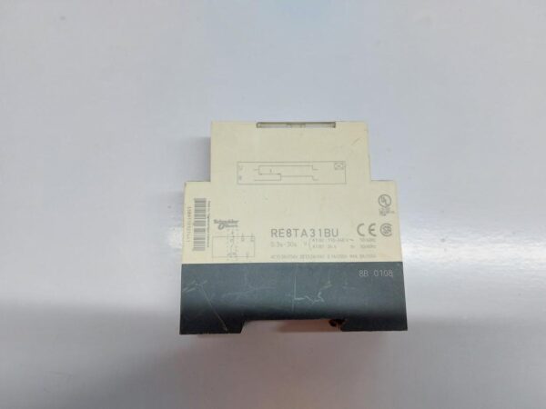 TELEMECANIQUE RE8TA31BU TIME RELAY 0.3S-30S