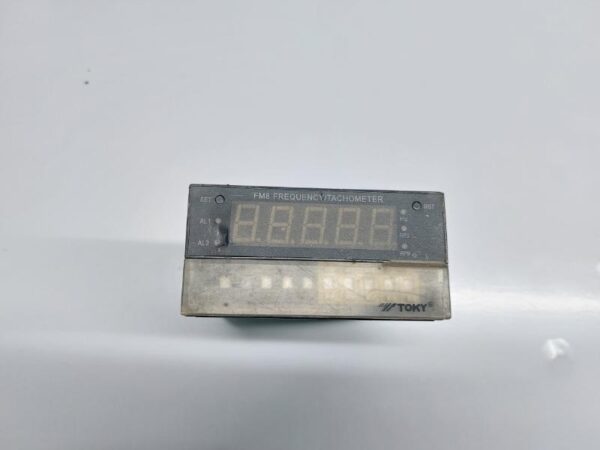 TOKY FM8-RC10B FREQUENCY/TACHOMETER