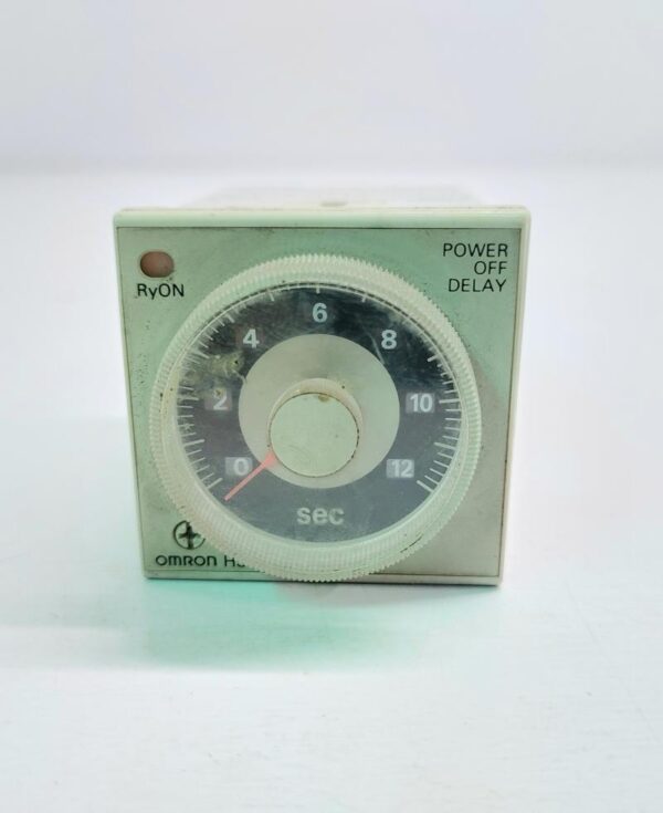 OMRON H3CR-H8L TIMER 0-12 SEC