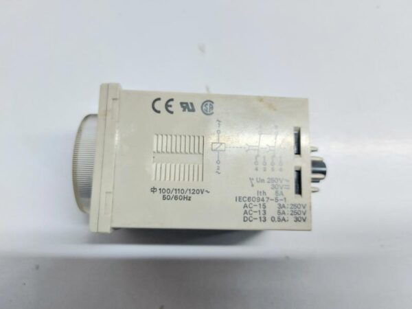 OMRON H3CR-H8L TIMER 0-12 SEC