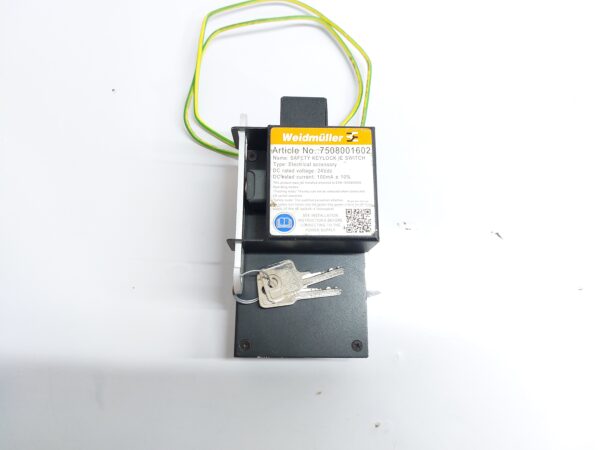 SIEMENS 7SJ6005-5EA00-0DA0/BB OVERCURRENT PROTECTION RELAY