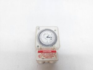 GIC FM/1 QUARTZ TIME SWITCH