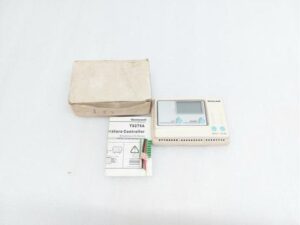 HONEYWELL T9275A SMARTRONIC70 SERIES TEMPERATURE CONTROLLER