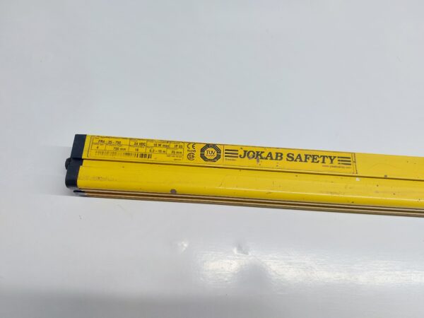 JOKAB SAFETY FR4-35-750 LIGHT CURTAIN