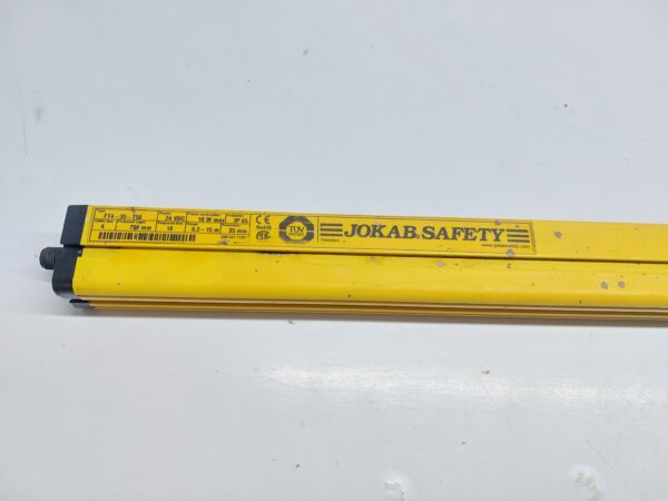JOKAB SAFETY FT4-35-750 LIGHT CURTAIN 24 VDC