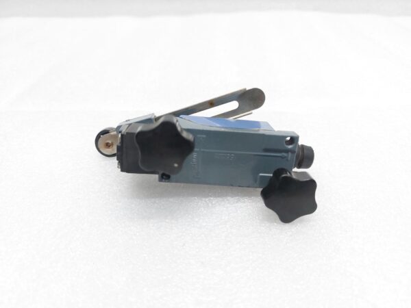 ME-8108 MINI LIMIT SWITCH