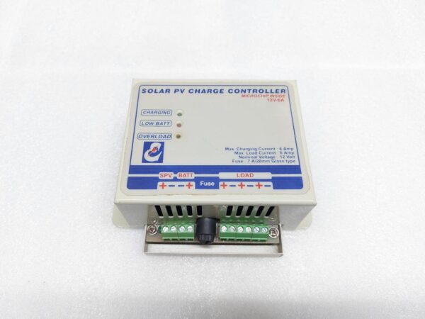 SOLAR PV CHARGE CONTROLLER 12V-6A