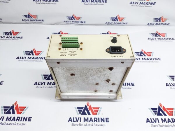 DYNALEC CONTROLS NC2438 TEMPERATUR INDICATING CONTROLLER