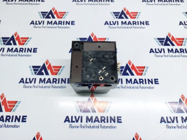 LANDIS & GYR LAL3.25 BURNER CONTROLLER