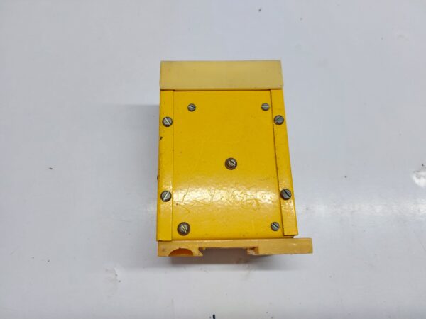 PIC 3A ADVANCE ENGINE RELAY