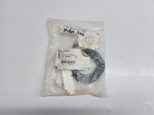 SCHNEIDER ELECTRIC SR2 USB01 USB PROGRAMMABLE CABLE ZELIO-920400