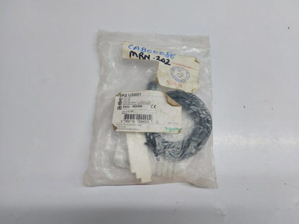 SCHNEIDER ELECTRIC SR2 USB01 USB PROGRAMMABLE CABLE ZELIO-920400