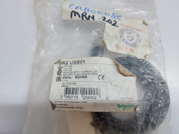SCHNEIDER ELECTRIC SR2 USB01 USB PROGRAMMABLE CABLE ZELIO-920400