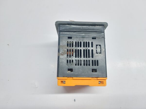 SELEC TC203 TEMPERATURE CONTROLLER TC221A/203AX/233AX