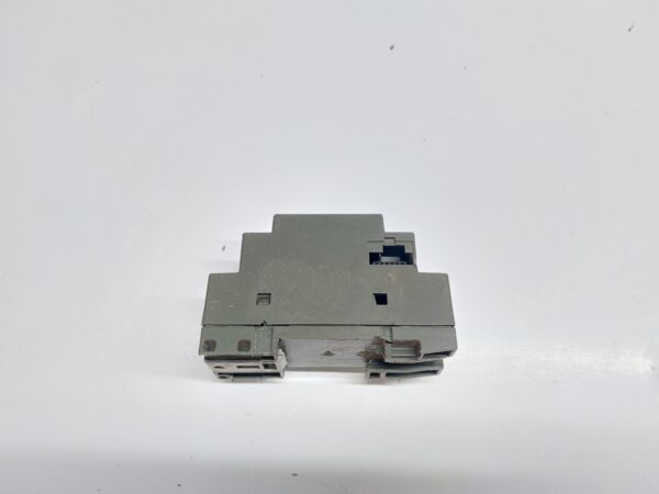 SIEMENS 6ED1 055-1FB00-0BA1 EXPANSION MODULE AC/DC 115..240V