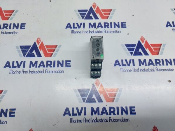 TELEMECANIQUE RM22LA32MR LEVEL CONTROL RELAY