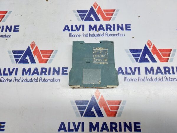 SIEMENS 7PU4200-2BN20 TIME RELAY