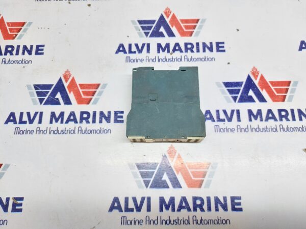 SIEMENS 7PU4200-2BN20 TIME RELAY