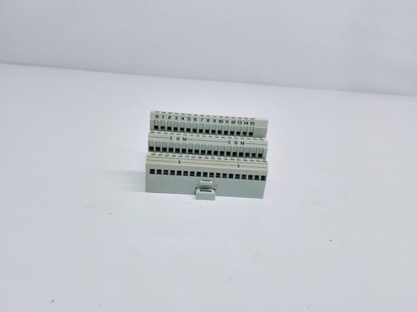 ALLEN-BRADLEY 1794 -TB3 TERMINAL BASE 125VDC/AC50/60HZ