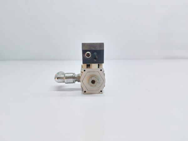 FESTO SDE1-D10-G2-MS4-C-PU-M8 PRESSURE SENSOR