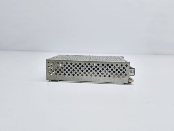 OMRON S82J-6524 S82J-6524 POWER SUPPLY 24V 1A