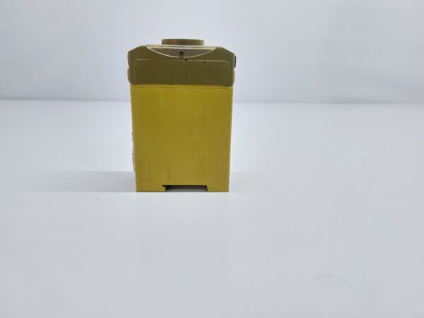 PILZ 06742 PERIPHERAL MODULE