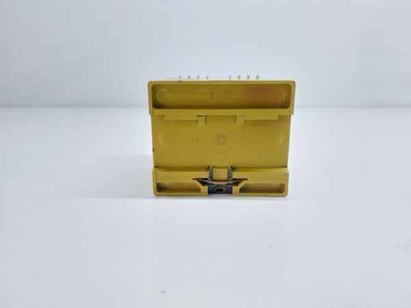 PILZ 17652 SAFETY RELAY