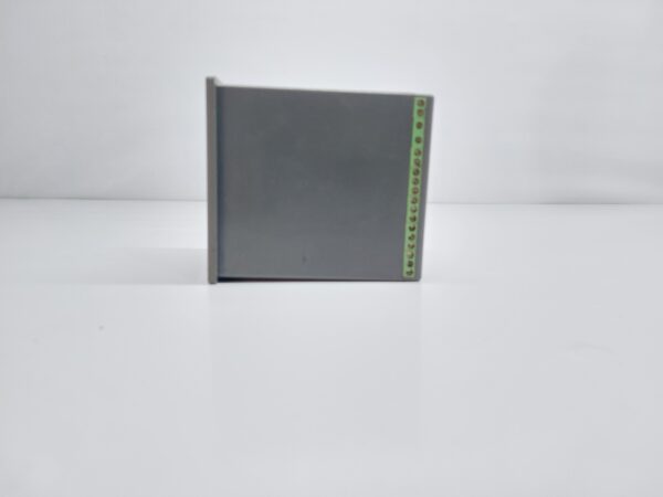 SCHNEIDER ELECTRIC MICOM P111 NUMERIC RELAY