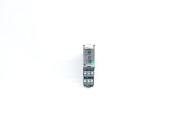 TELEMECANIQUE RM22LA32MR LEVEL MONITORING RELAY