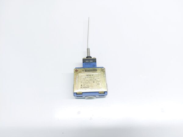 TELEMECANIQUE XCK-M LIMIT SWITCH